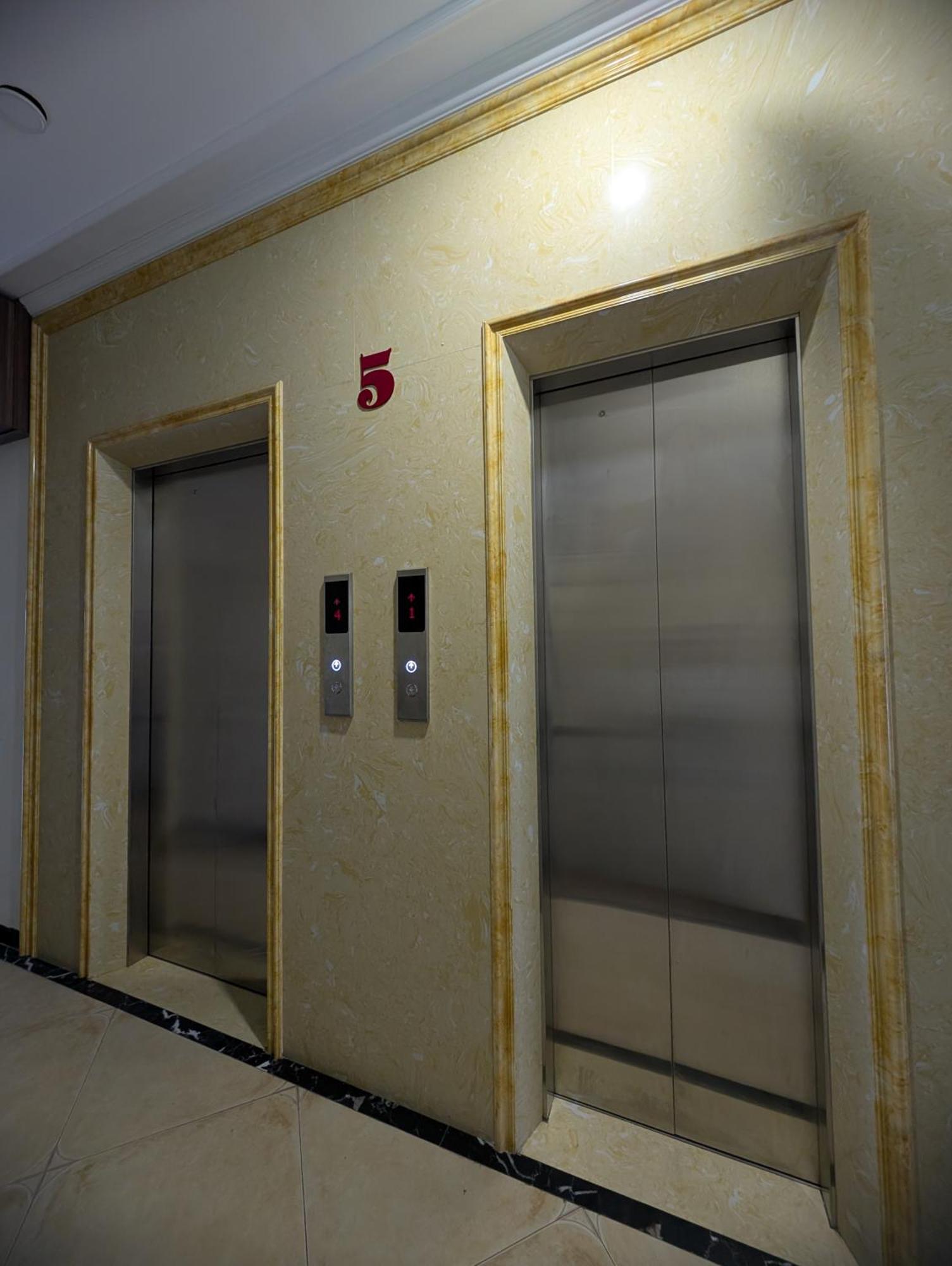Era Apartment 158 Nguyen Khanh Toan ฮานอย ภายนอก รูปภาพ